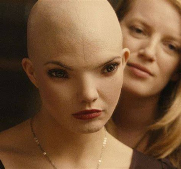 11 Actresses Who Appeared Bald in Movies Tilda swinton, The ancient