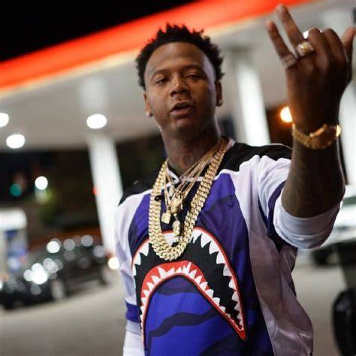 A Brand New Bagg Moneybagg Yo's 43VA Heartless Passion of the Weiss