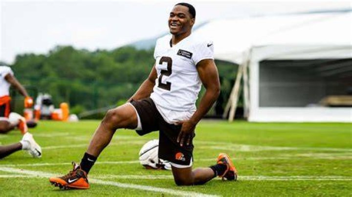 A Deep Dive Into Amari Cooper's Family