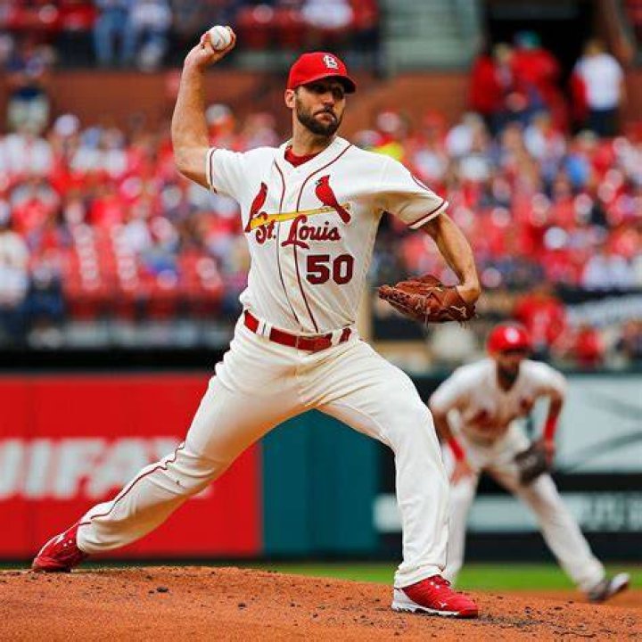 Adam Wainwright Wallpapers Images Photos Pictures Backgrounds