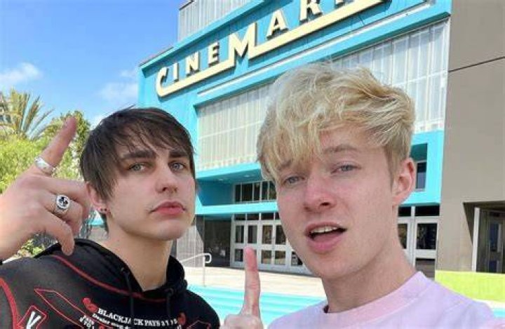 Aggregate 78+ sam and colby wallpaper