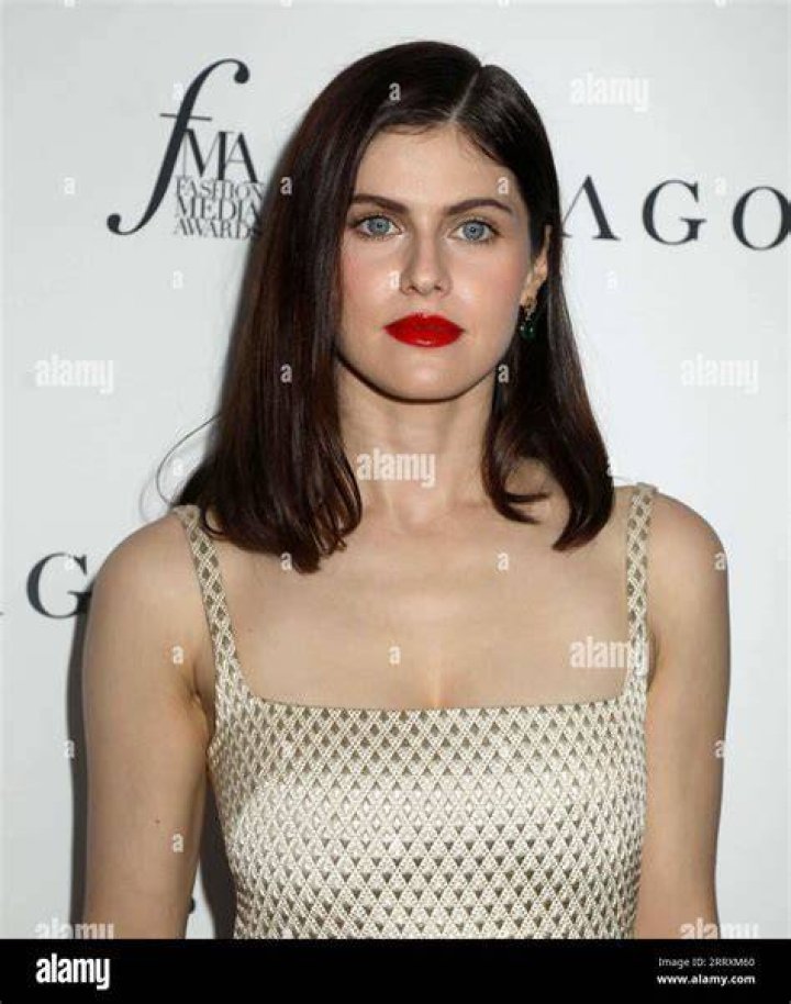 Alexandra daddario Actress images age wiki matthew height Beautiful
