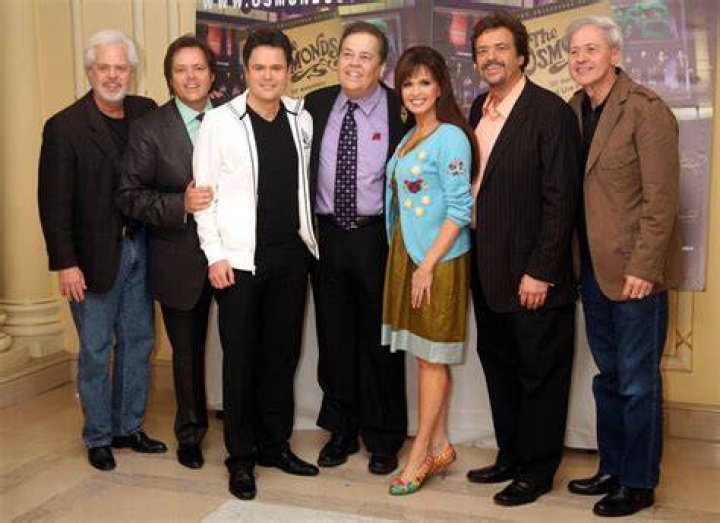 All 9 Osmond Siblings Reunite for Virtual Family Thanksgiving