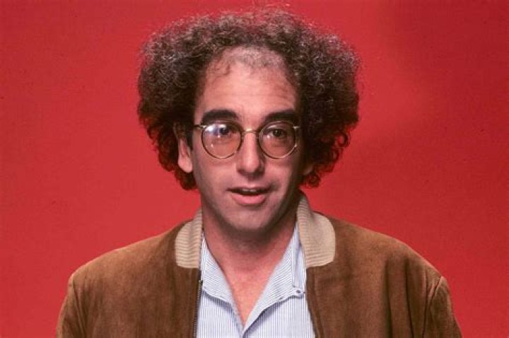 All About Larry David's Daughters, Cazzie and Romy David