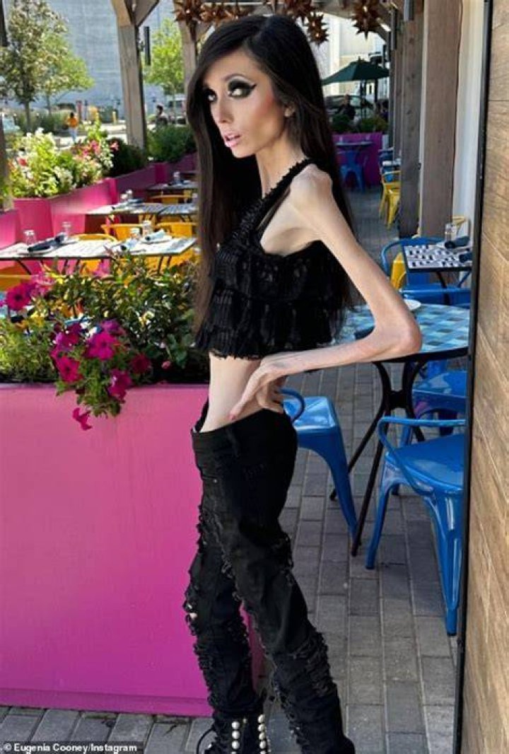 Anorexic YouTuber Eugenia Cooney, 29, sparks a wave of concern over her