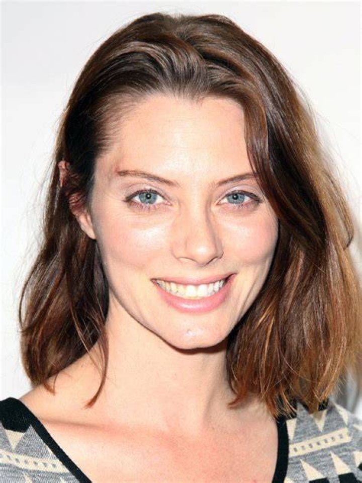 April Bowlby Picture 4 World Premiere of The Help Atriz, 54 kg