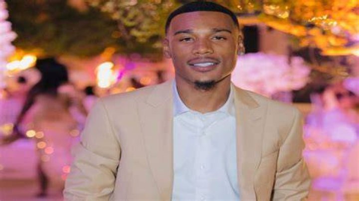 Armon Warren Age, Net Worth, Girlfriend, Siblings, Daughter, Height and