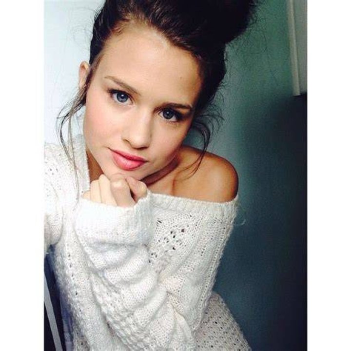 Avery Konrad (aveskonrad) Instagram photos and videos