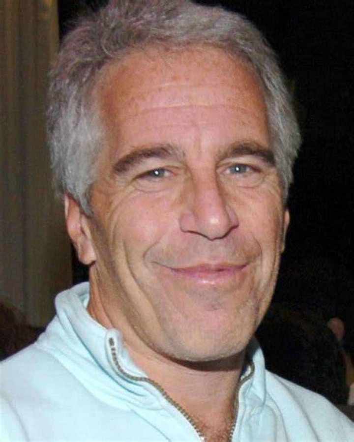 Before Arrest, Jeffrey Epstein Was Seen With Girls Exiting His Jet