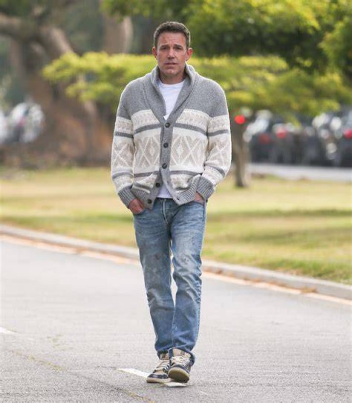 Ben Affleck seen WITHOUT his ring for the first time amid claims he and