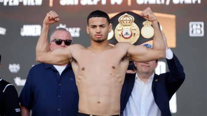 Boxer ROLANDO ROMERO