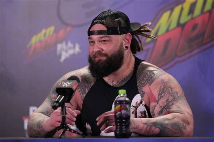 Bray Wyatt Had COVID Earlier This Year, Suffered a Heart Attack Today