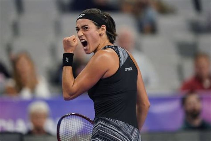Caroline Garcia hot and top pictures also in bikini at the beach with