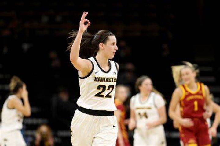 Cassandra Jimenez Viral Caitlin Clark Jersey