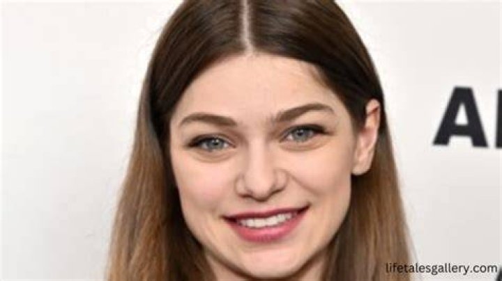 Catharine Daddario Wikipedia, Bio, Age, Height, Weight, Boyfriend, Net