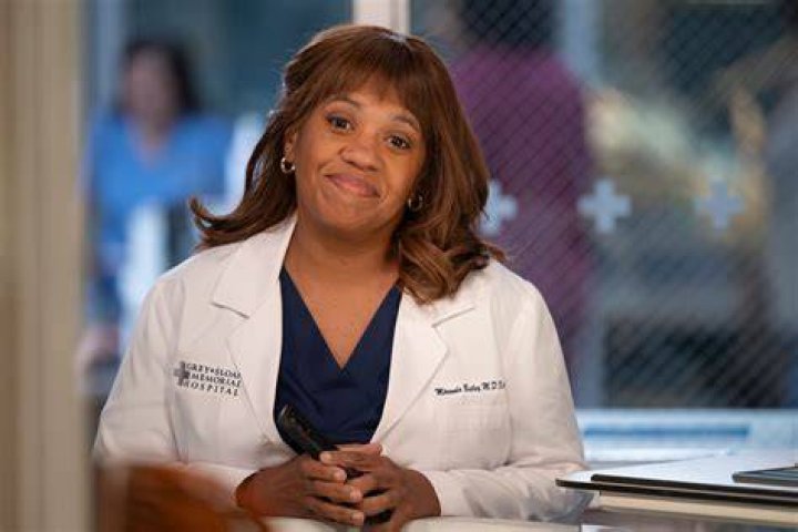 Chandra Wilson Grey's Anatomy Who Are the Actors Dating IRL