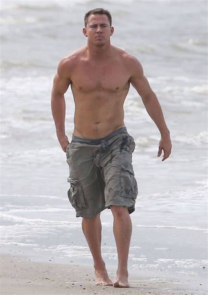 Channing Tatum Feast Your Eyes on Sexy Shirtless Photos of the Magic