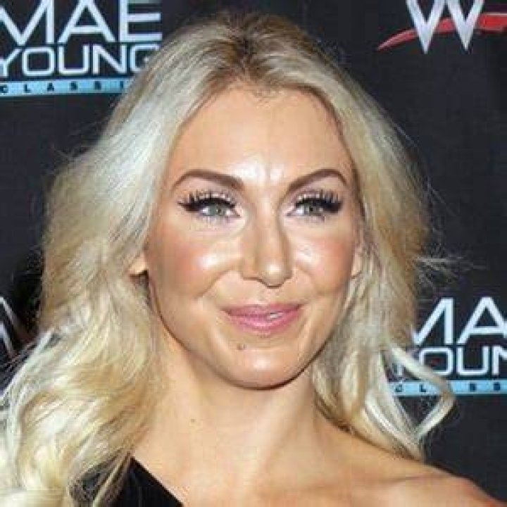 Charlotte Flair Bio, Age, Height, Weight, Husband, Net Worth, salary