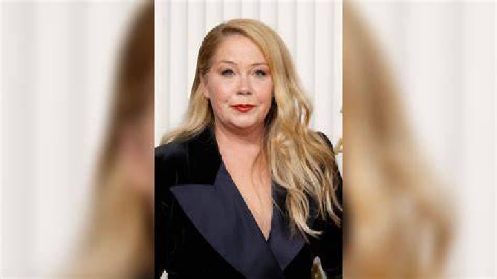 Charlotte Mills Info Christina Applegate Emmys Tonight