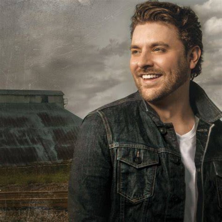 Chris Young's 'It Must Be Christmas' Was 'Meant To Be' Sounds Like