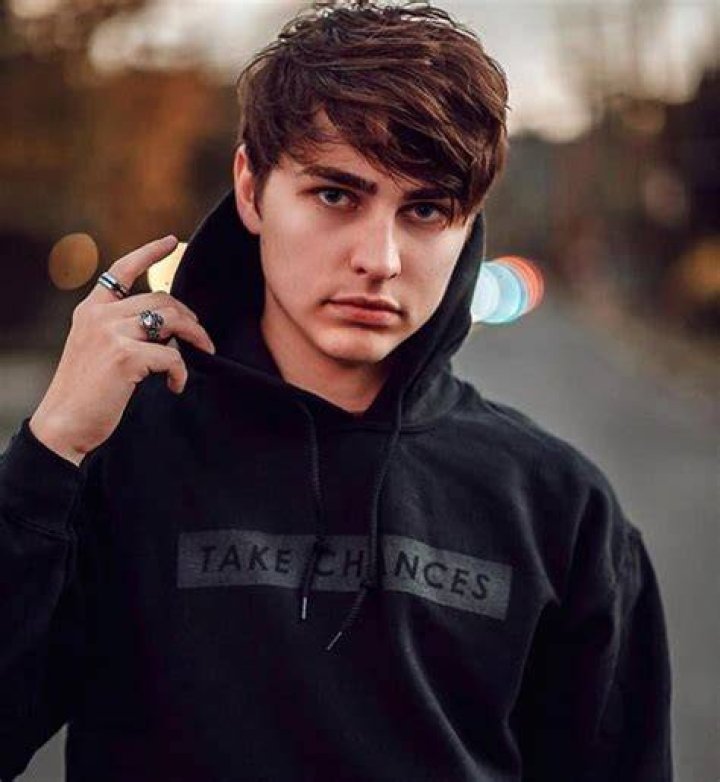 Colby Brock&rsquo;s biography age, height, real name, birthday, net worth