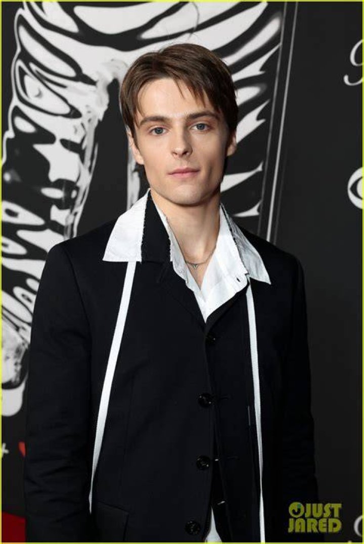 Corey Fogelmanis's Sibling Status Revealed