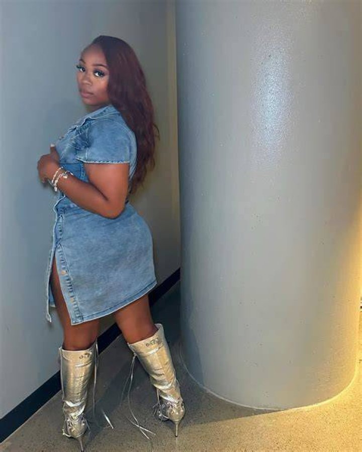 Dee Dee Davis on Instagram &ldquo;no intruders&rdquo;