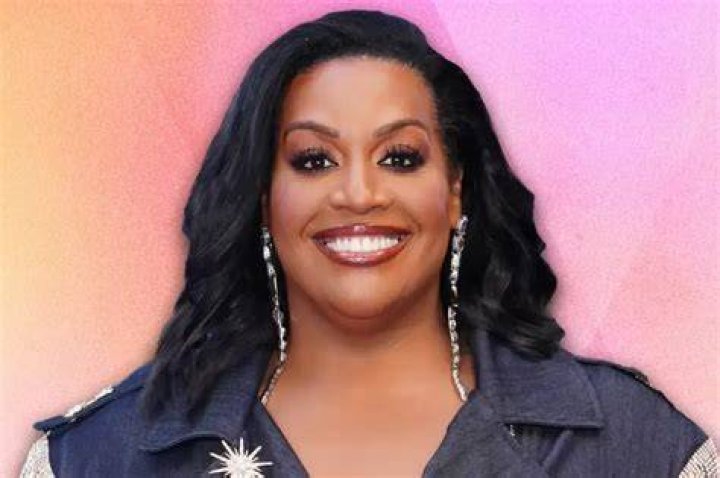 Derrick Daniels Gossip Alison Hammond Husband Dwayne Johnson