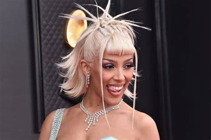 Doja Cat Singer, Age, Biography, Wiki, NetWorth, Career & Many More