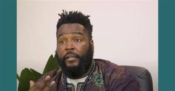 Dr. Umar Johnson Bio Age, Wife, School, Net Worth & Racial Talks