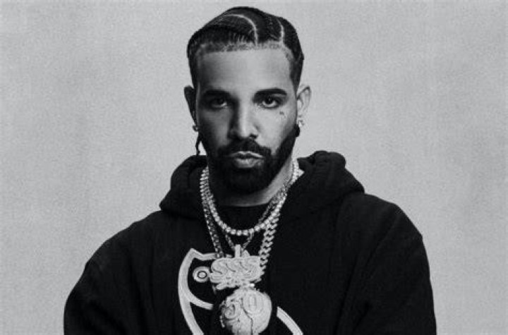 Drake Confirms New Song With Nicki Minaj