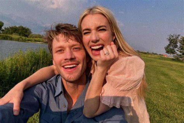 Emma Roberts Gets Engaged to Evan Peters
