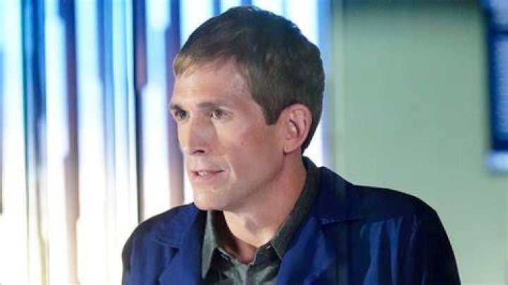 Eric Szmanda's Marital Enigma: Uncovering The Truth!