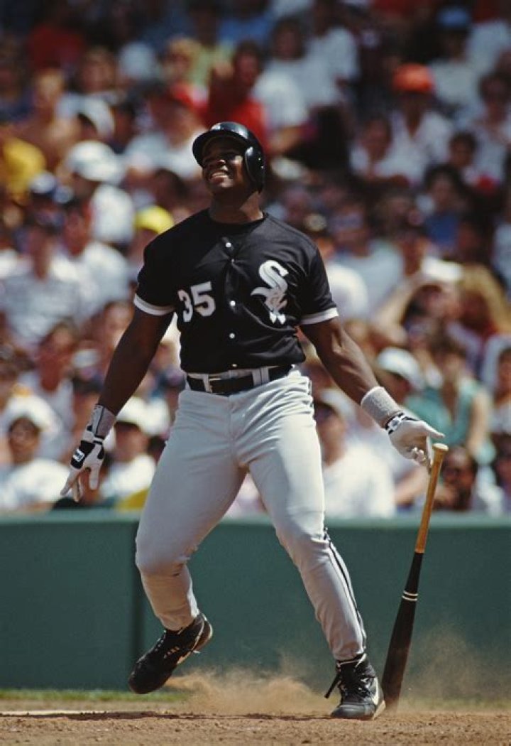 Frank Thomas moved to awe with his enshrinement into Alabama Sports