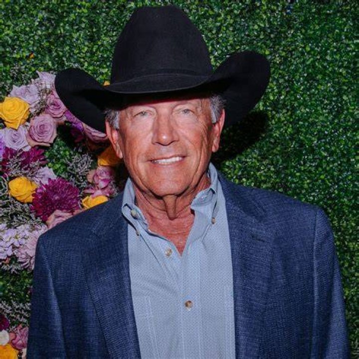 George Strait's Marital Status: Unveiled