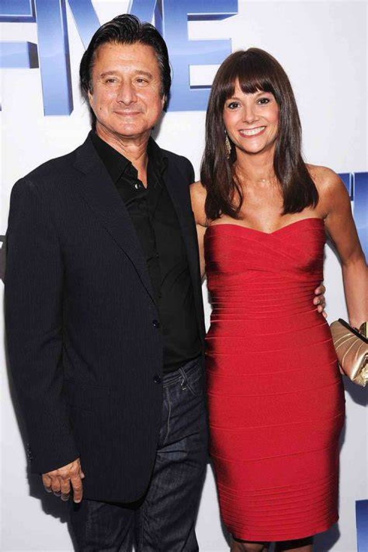 Get to Know Steve Perry's Wife and Daughter