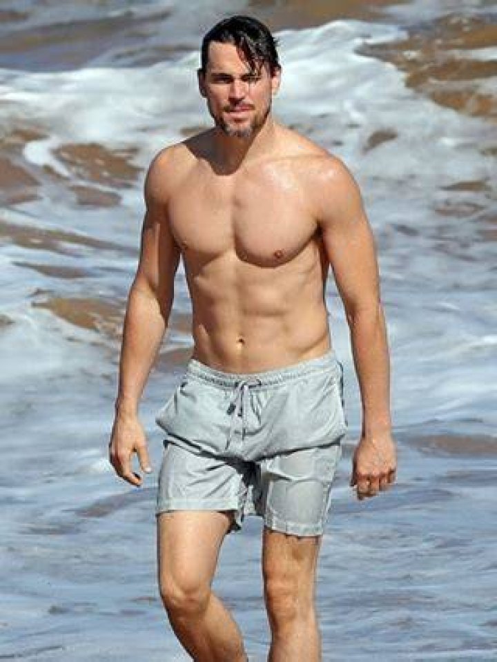 Height And Weight Of Hollywood Star Matt Bomer