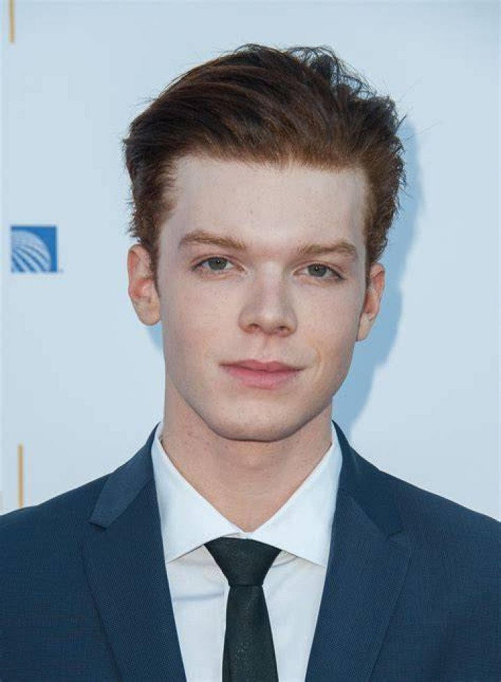 I knew Cameron Monaghan was in Shameless. Had no idea he was an elf in