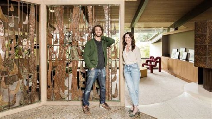 Inside Actress Robin Tunney&rsquo;s Midcentury Beverly Hills Home