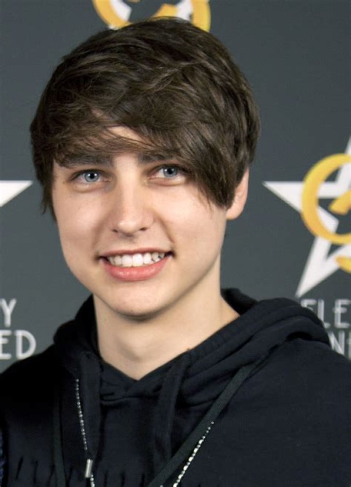 Is Colby Brock Dead? Age, Birthplace and Zodiac Sign