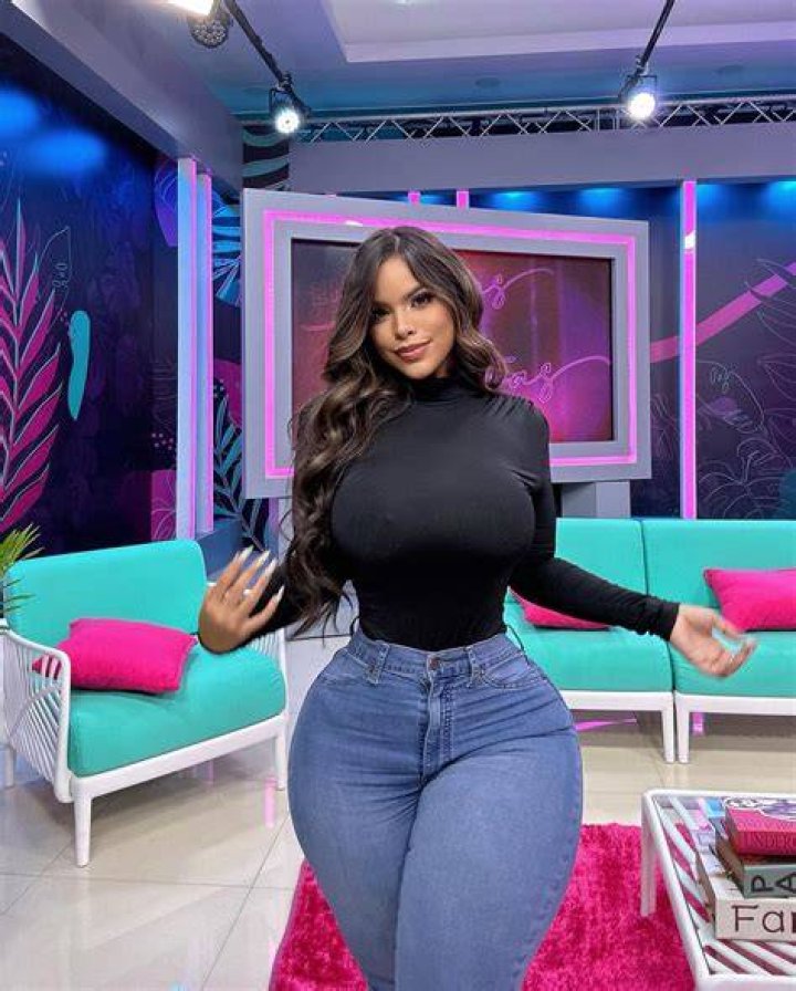 Is Gracie Bond's Figure Natural?