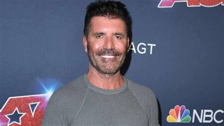 Is Simon Cowell still with Lauren Silverman and has she previously been
