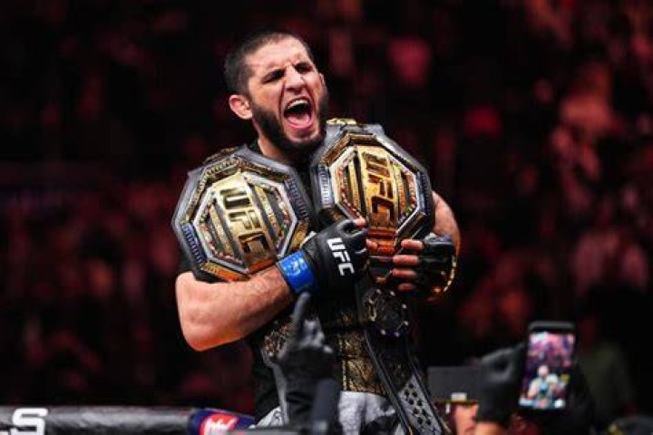 Islam Makhachev's Height Advantage In The Octagon
