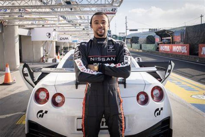 Jann Mardenborough on Twitter Nissan gt, Nissan, Team photos