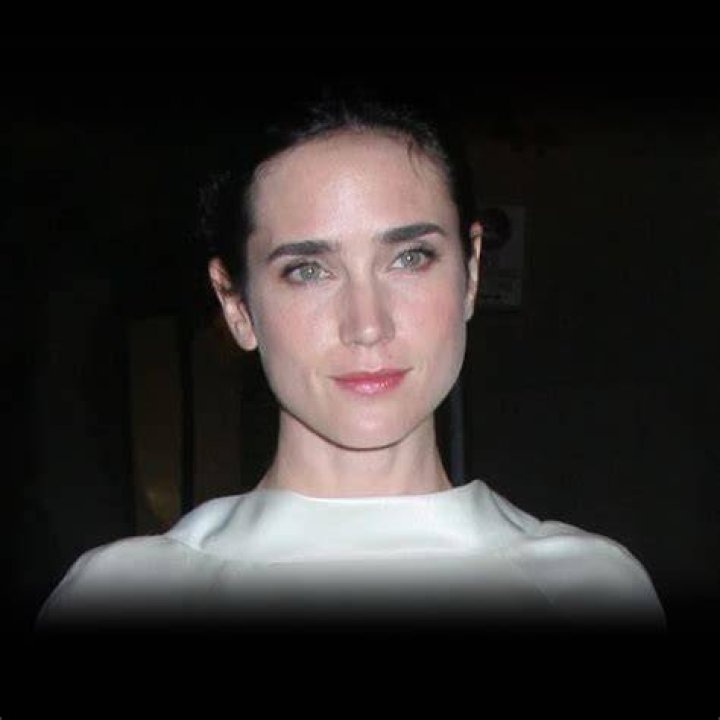 Jennifer Connelly's Weight Loss Transformation: Diet And Exercise Secrets Revealed