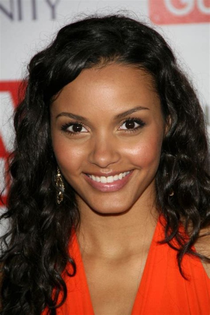 Jessica Lucas.so cute its stupid Jessica lucas, Canadian
