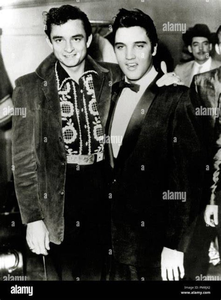 Johnny Cash, Elvis Presley Classic Cars Going to Auction