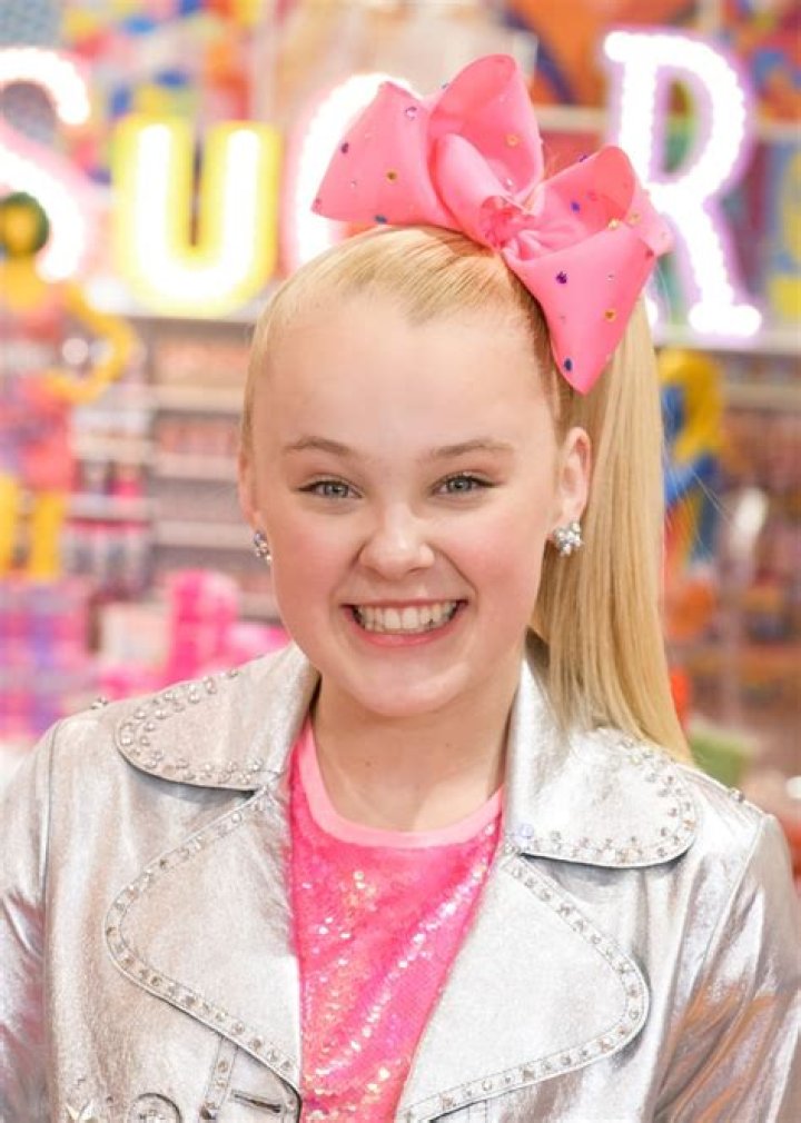 Jojo Siwa Birthday Real Name Age Weight Height Family Contact Images