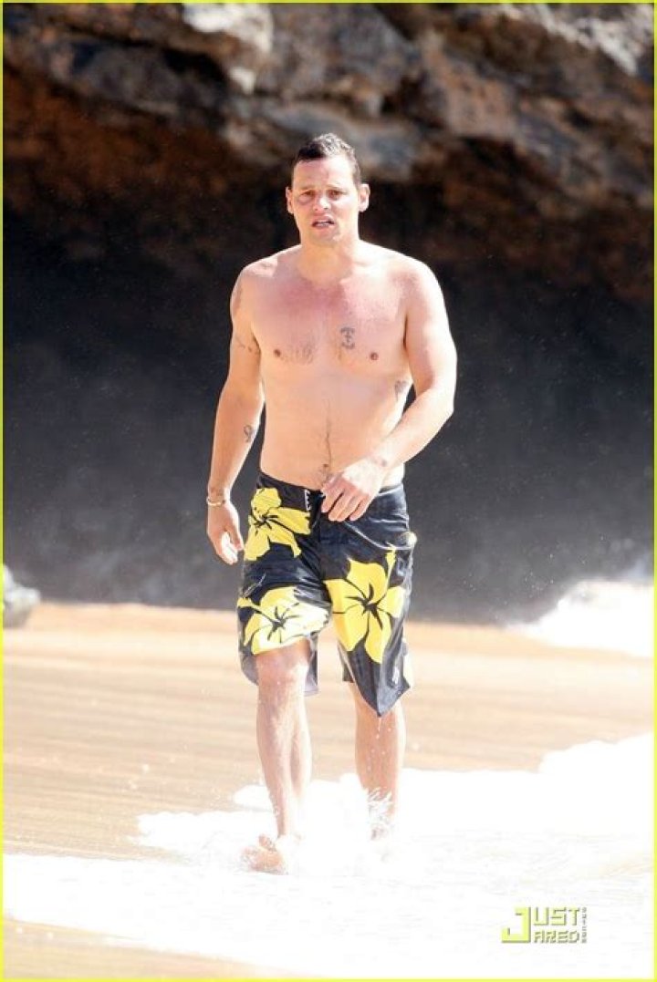 Justin Chambers is Shirtless Sexy Photo 1998671 Justin Chambers