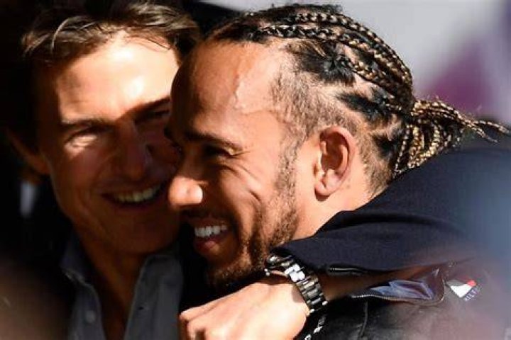 Lewis Hamilton and Tom Cruise surprise Nicole Scherzinger backstage at Cats
